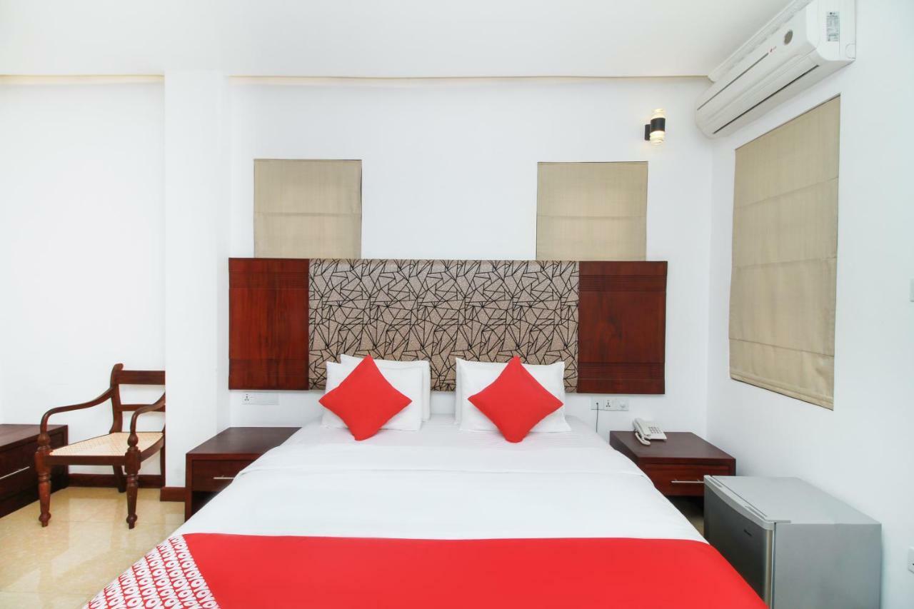 Hotel Queensbury Malabe Kaduwela Luaran gambar